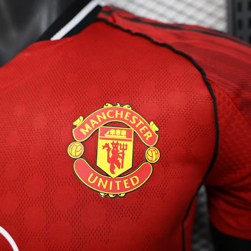 MAN. UNITED HOME 25/26