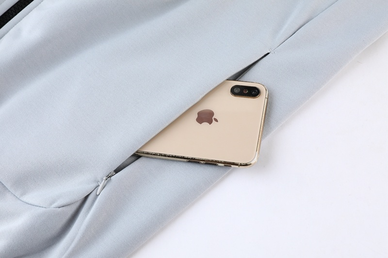 NIKE TECH FLEECE-TUTA COMPLETA