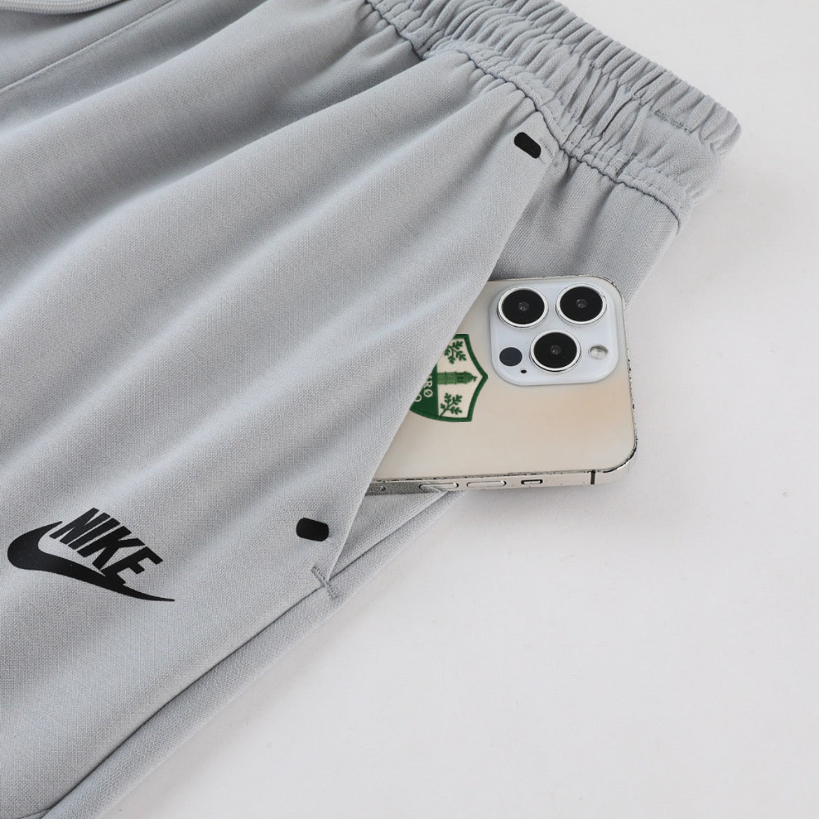 NIKE TECH FLEECE-TUTA COMPLETA