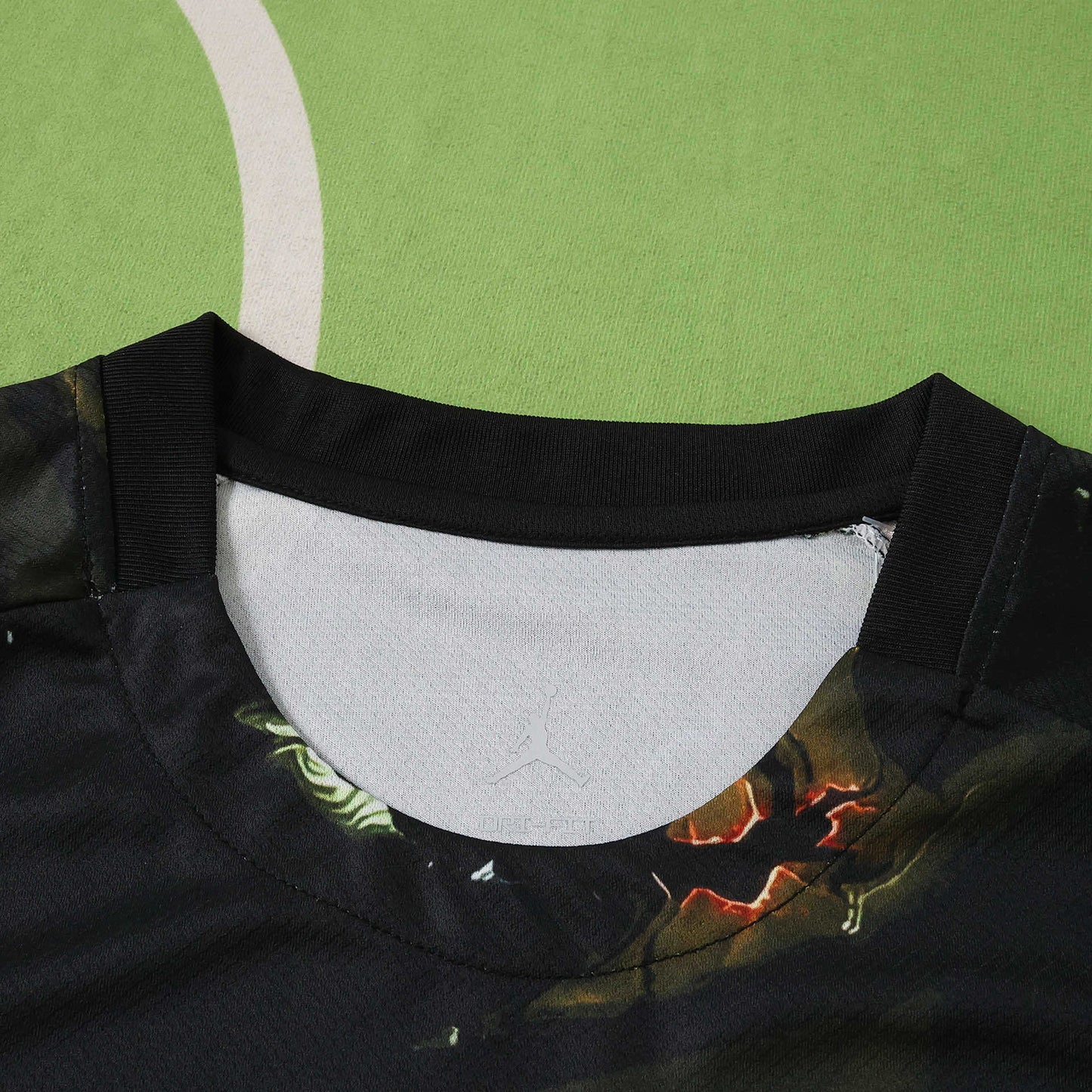 P.S.G x JORDAN NIGHT EDITION 25/26