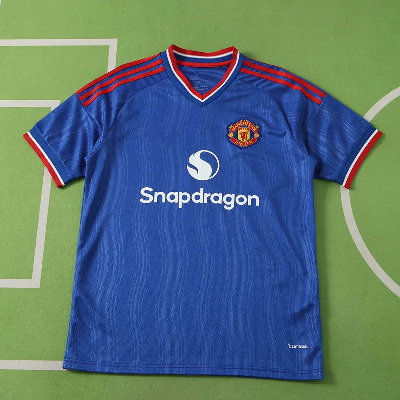 MAN. UNITED AWAY 26/27