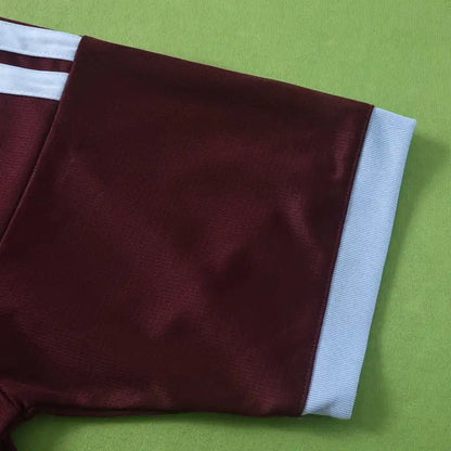 ASTON VILLA HOME 26/27
