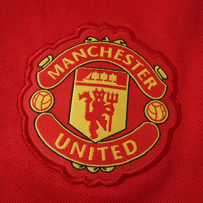MAN. UNITED HOME 26/27