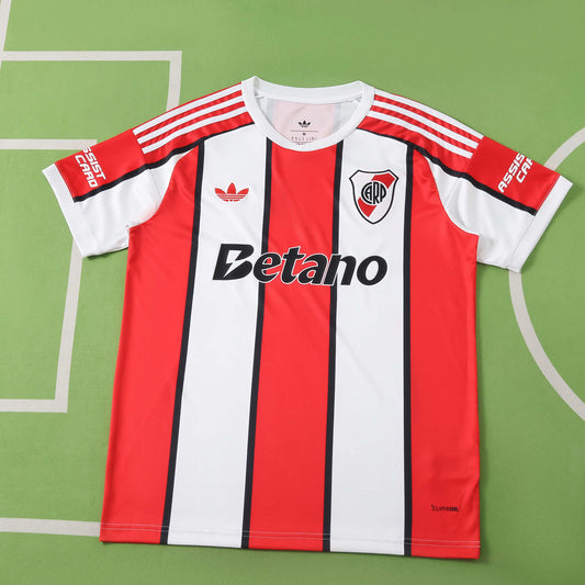 RIVER PLATE AWAY 26/27